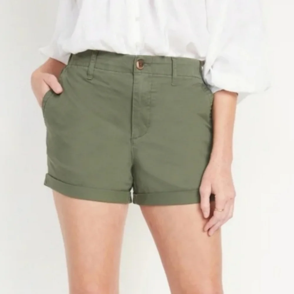 Old Navy high waisted everyday shorts
